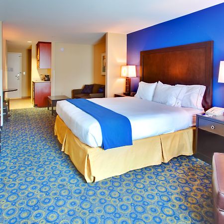 Holiday Inn Express Hotel & Suites Lake Elsinore By Ihg Exterior photo